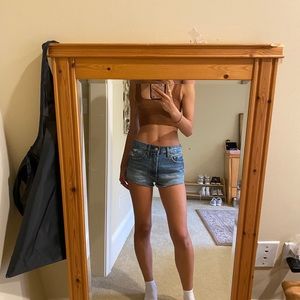 levi premium jean shorts medium wash